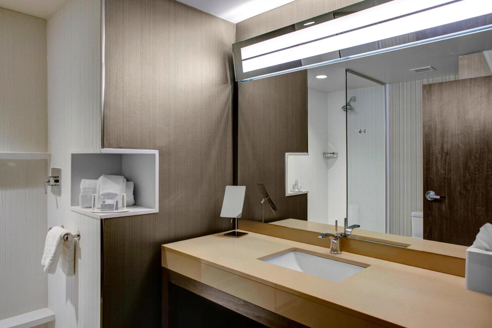 Hotel Courtyard By Marriott Carrollton Exteriér fotografie